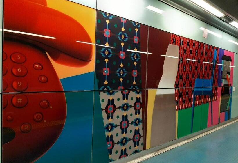 تختخواب و صبحانه Fifth Floor