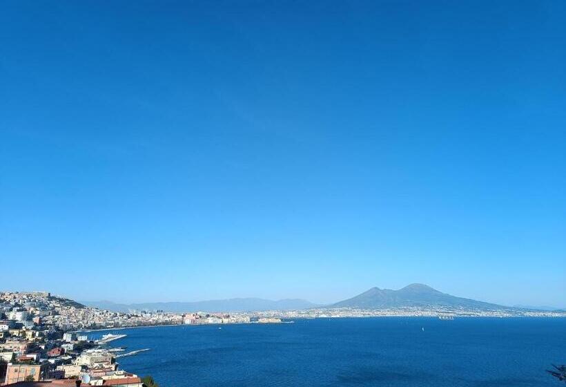 تختخواب و صبحانه Fifth Floor