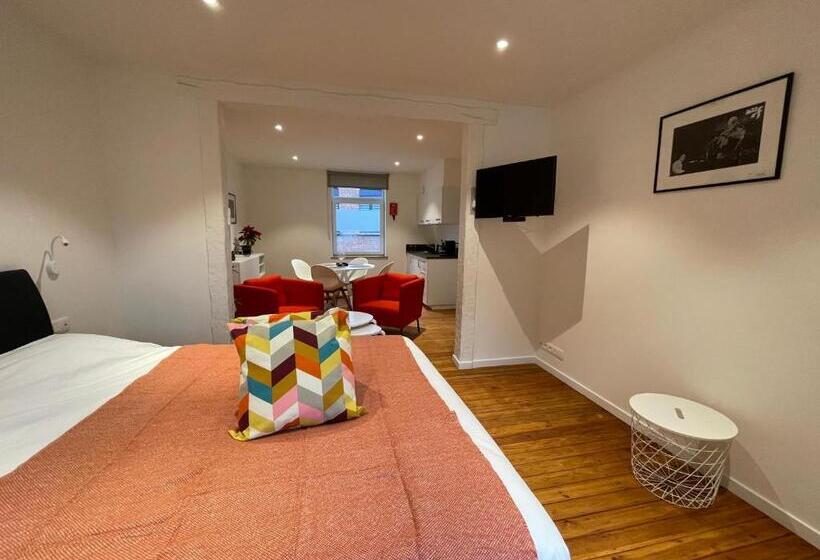 تختخواب و صبحانه Les Gîtes Du Palais