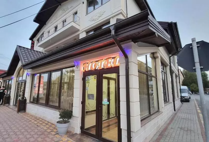 ホテル Bacsoridana