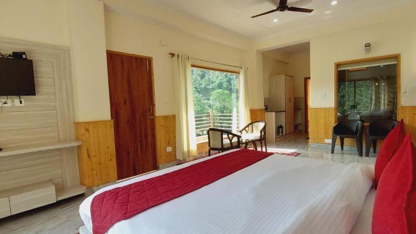 Hotel The Clarks Resort