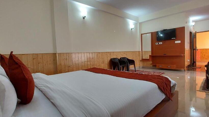 Hotel The Clarks Resort