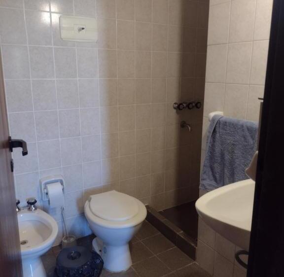 هتل کپسول Quirus Dormis