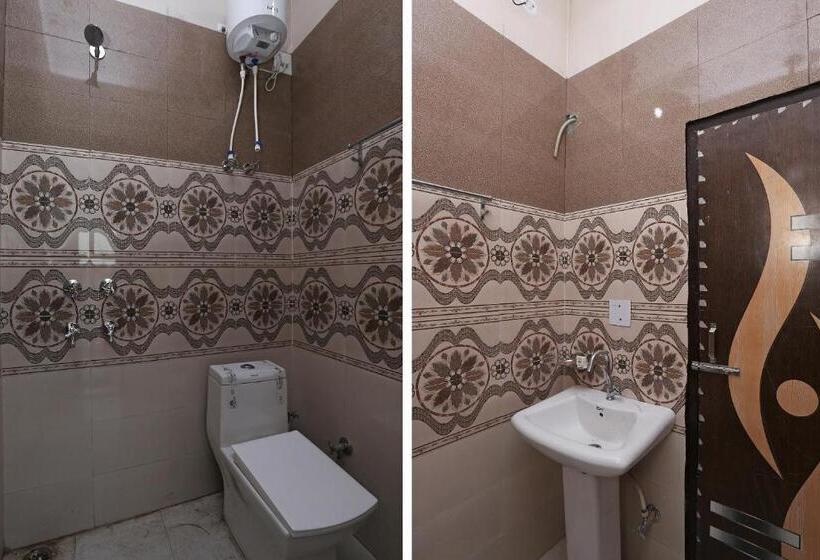 酒店 Oyo Flagship 80563 Golden Guset House