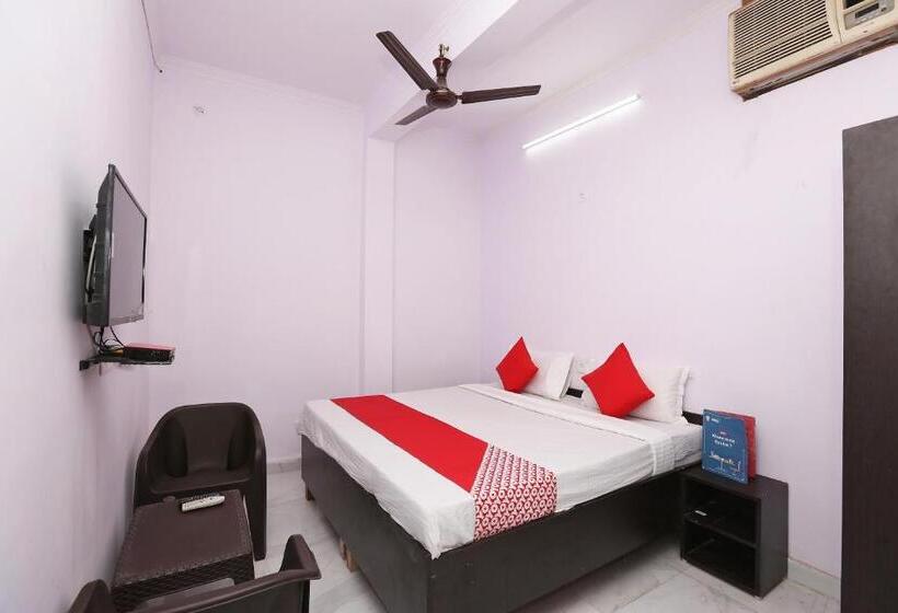 酒店 Oyo Flagship 80563 Golden Guset House