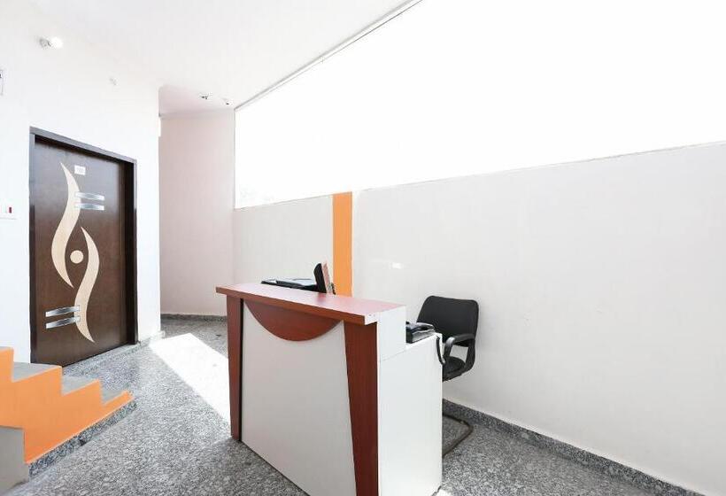 酒店 Oyo Flagship 80563 Golden Guset House