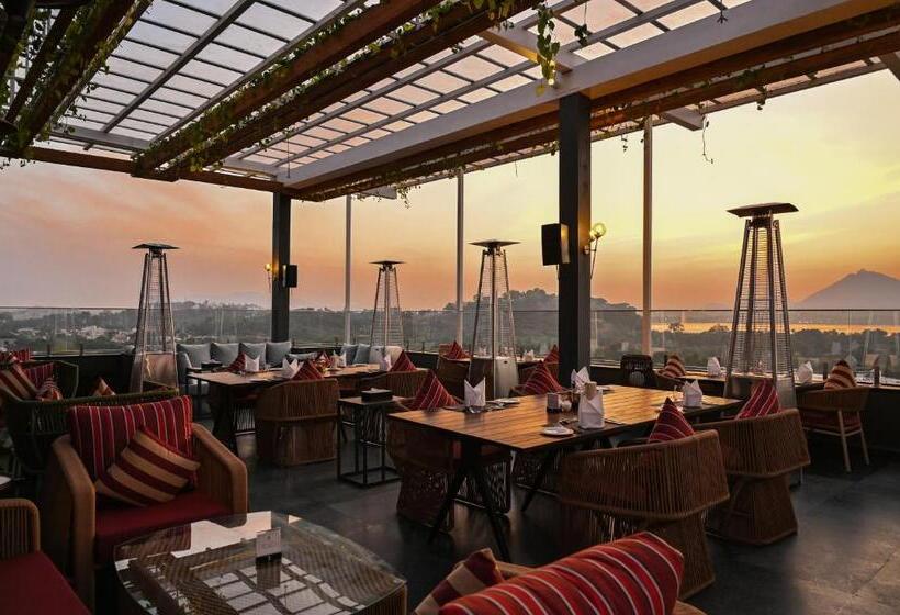 Parallel Hotel Udaipur, A Member Of Radisson Individuals