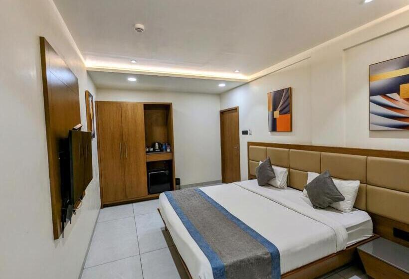 Hotell Red Chillee Restro