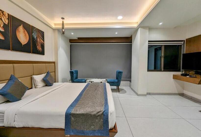 Hotell Red Chillee Restro