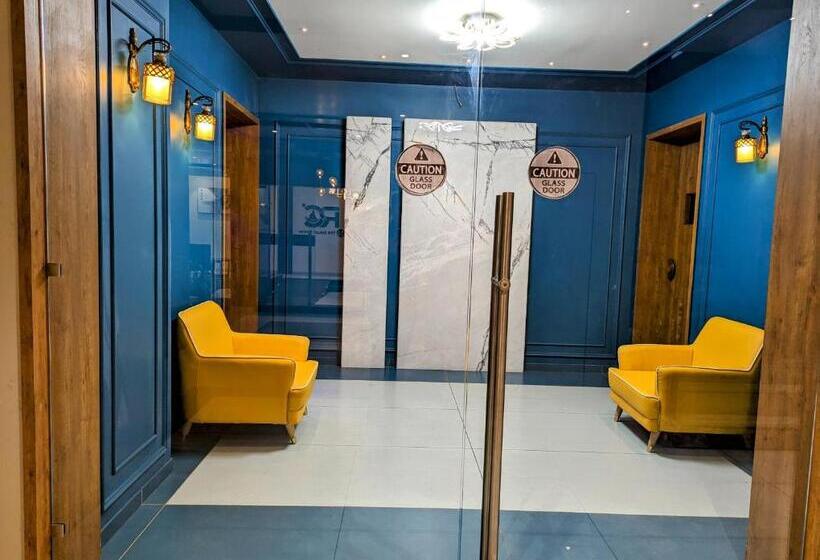 Hotell Red Chillee Restro