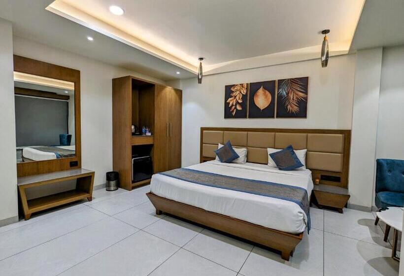 Hotell Red Chillee Restro