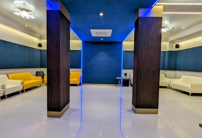 Hotell Red Chillee Restro