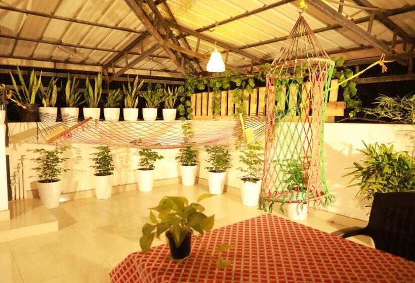 ホテル The Waves Fortkochi