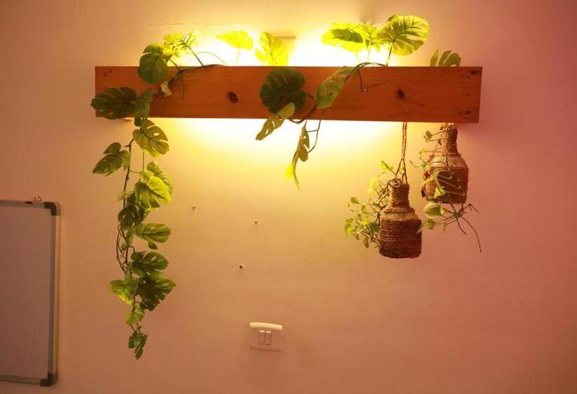 ホテル The Waves Fortkochi