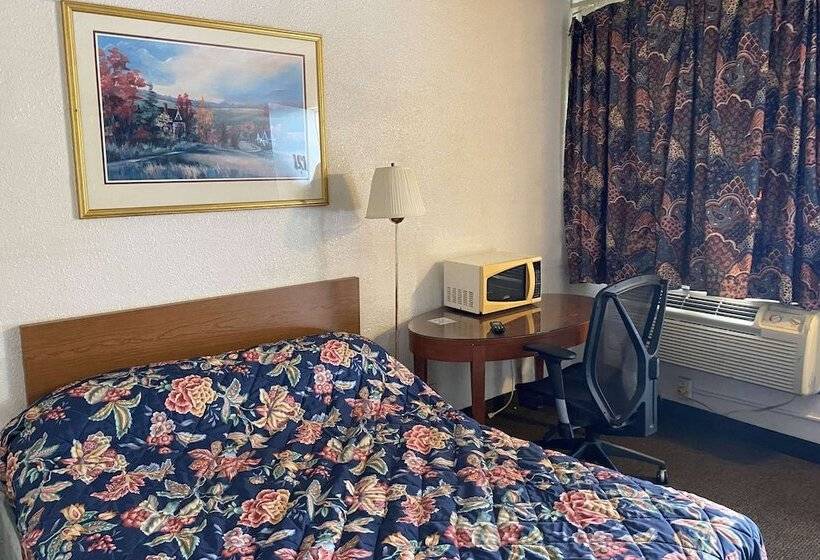 בית מלון כפרי Travelodge By Wyndham Rockford South