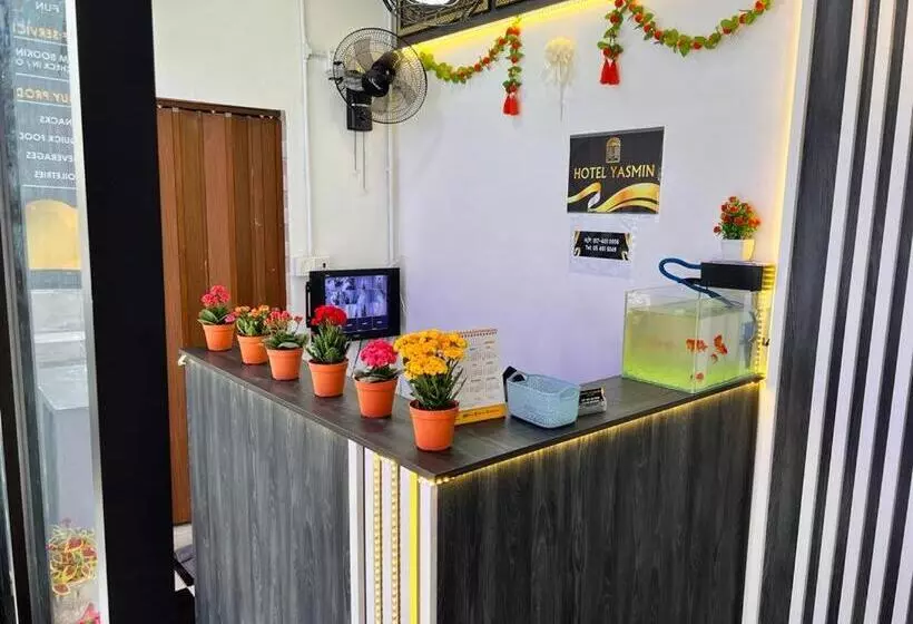 ホテル Yasmin