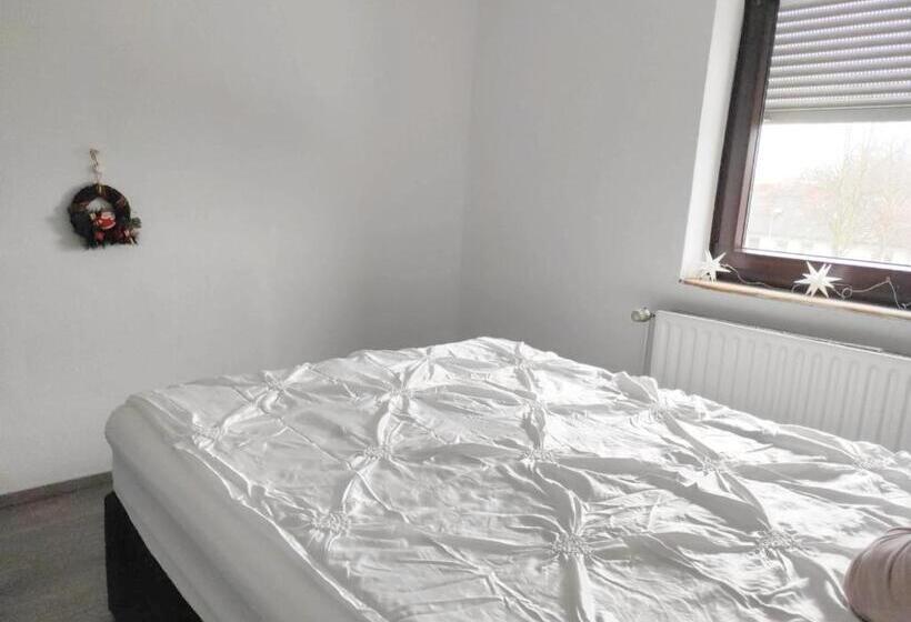 Пансион Apartment Am See Borken, Hessen