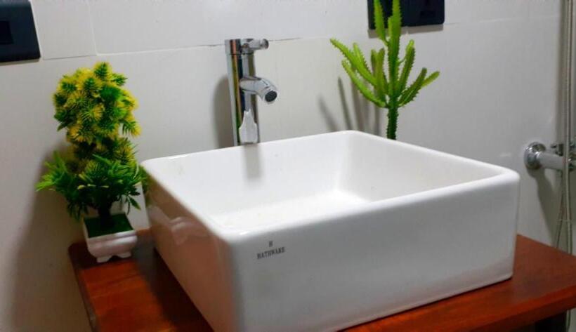 پانسیون Foggy Mount View