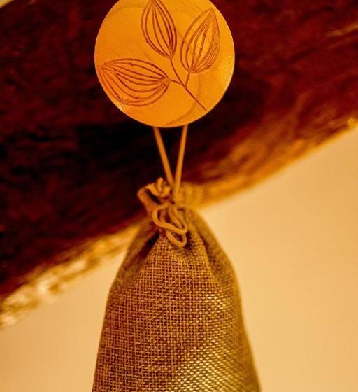 פנסיון L Evasion