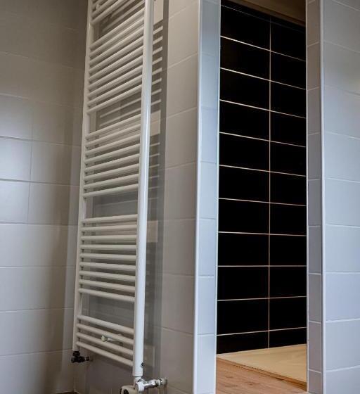 פנסיון L Evasion