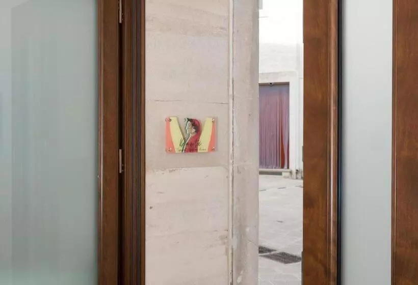 Majatalo Suite Dantè   Typical Apulian Rooms