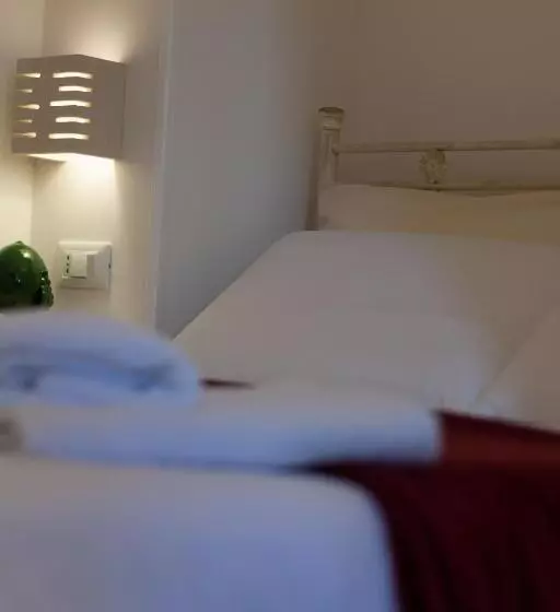 Majatalo Suite Dantè   Typical Apulian Rooms