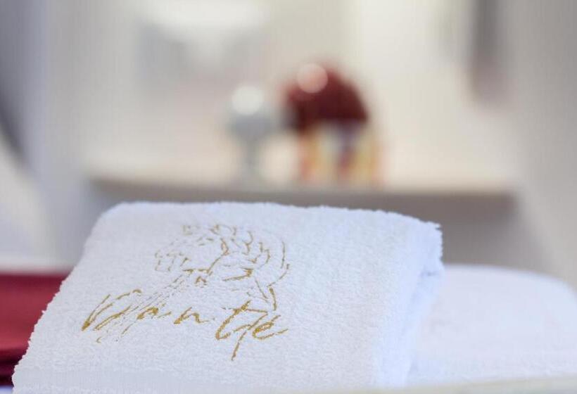 פנסיון Suite Dantè Typical Apulian Rooms