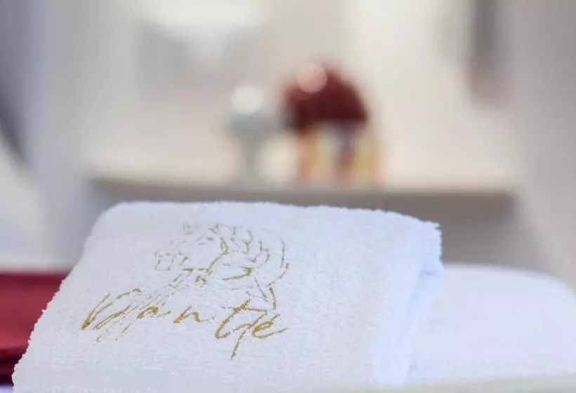 Majatalo Suite Dantè   Typical Apulian Rooms