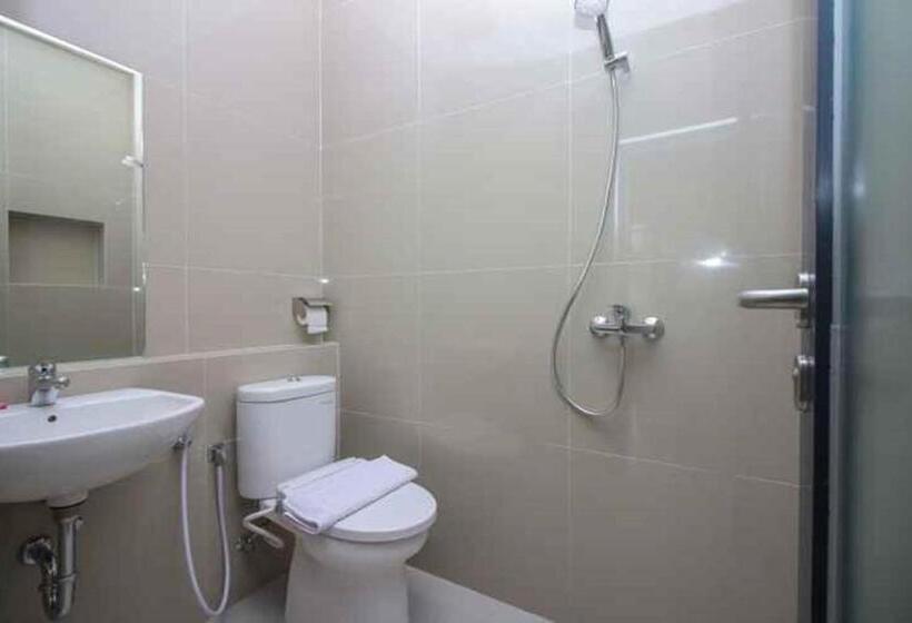 Pensió Mono Coliving Kencana, Surabaya