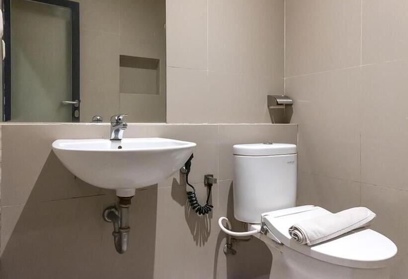 Pensió Mono Coliving Kencana, Surabaya