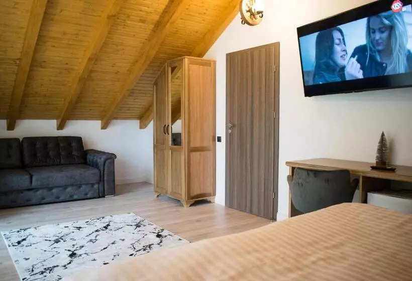 Lomakeskus Royal Alpin Crown