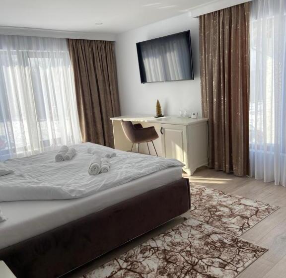 Курорт Royal Alpin Crown