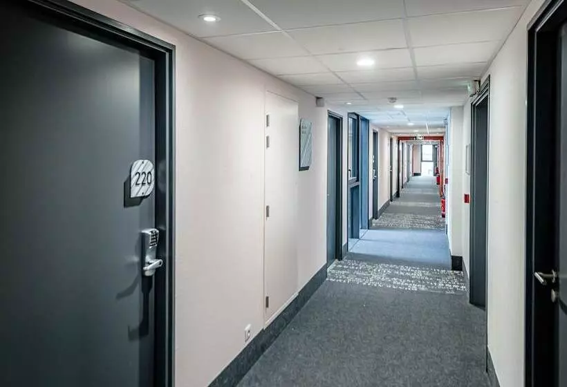 B&b Hotel Le Creusot Montchanin