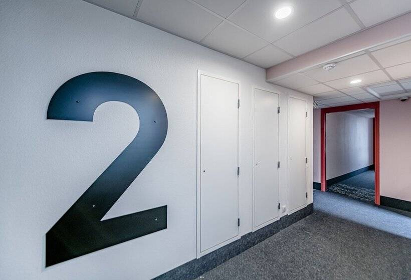 B&b Hotel Le Creusot Montchanin