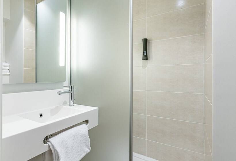 B&b Hotel Le Creusot Montchanin