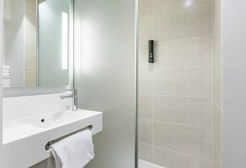 B&b Hotel Le Creusot Montchanin