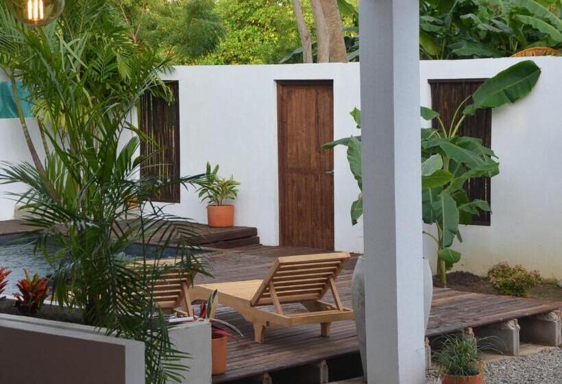 تختخواب و صبحانه Casa La Rayanna