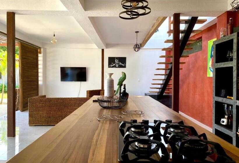 تختخواب و صبحانه Casa La Rayanna