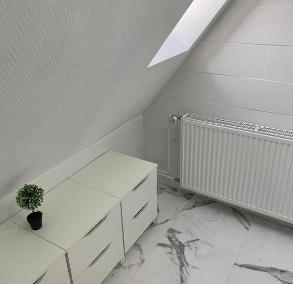 Bed and Breakfast Chambre Rustique Avec Double Lit Et Sa Salle De Bain Privée