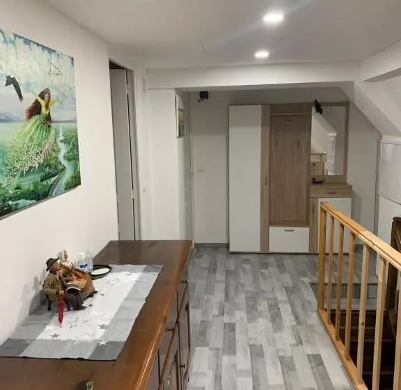 Aamiaismajoitus (B&B) Chambre Rustique Avec Double Lit Et Sa Salle De Bain Privée