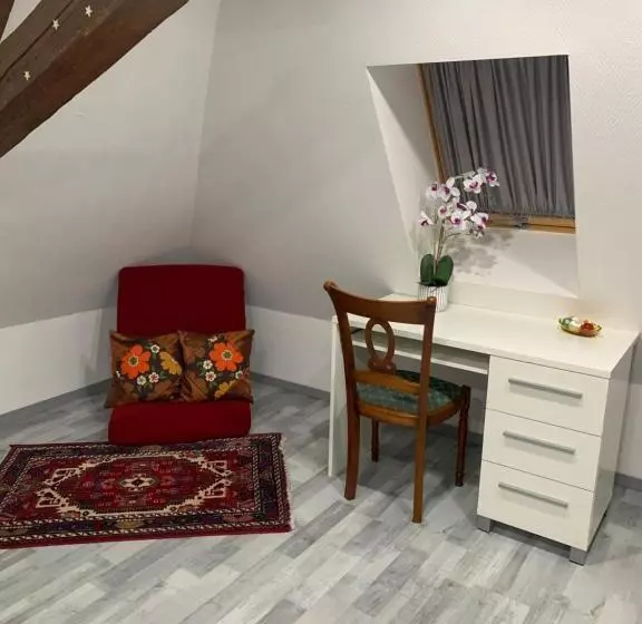 Aamiaismajoitus (B&B) Chambre Rustique Avec Double Lit Et Sa Salle De Bain Privée