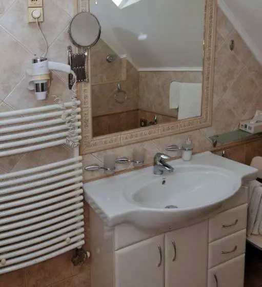 Aamiaismajoitus (B&B) Pátria Panzió