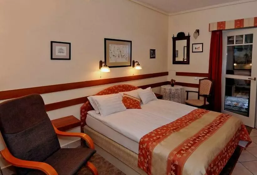 Aamiaismajoitus (B&B) Pátria Panzió