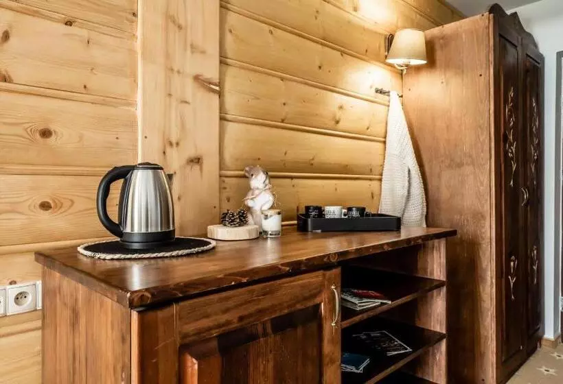 Aamiaismajoitus (B&B) Zapotoczny Residence