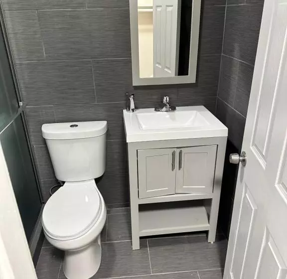 ホテル Economy 7 Inn Hampton