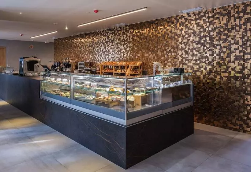 هتل Martinhal Lisbon Oriente