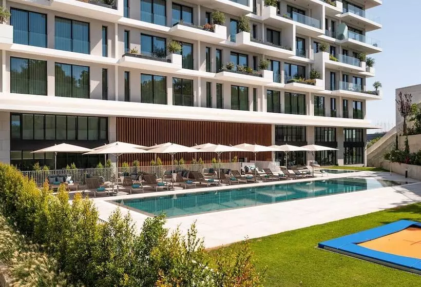 هتل Martinhal Lisbon Oriente