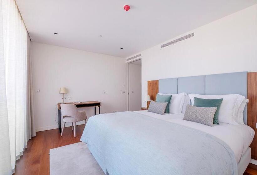 هتل Martinhal Lisbon Oriente