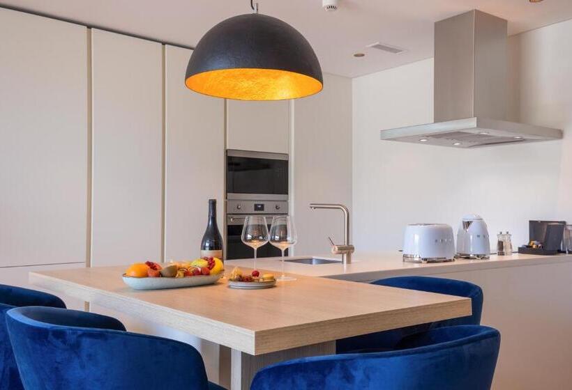 هتل Martinhal Lisbon Oriente