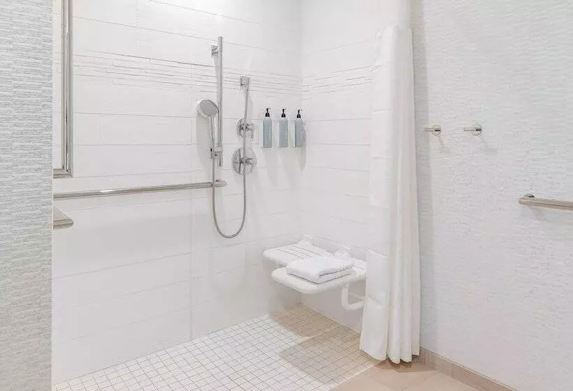 Hotelli Residence Inn By Marriott Anaheim Brea